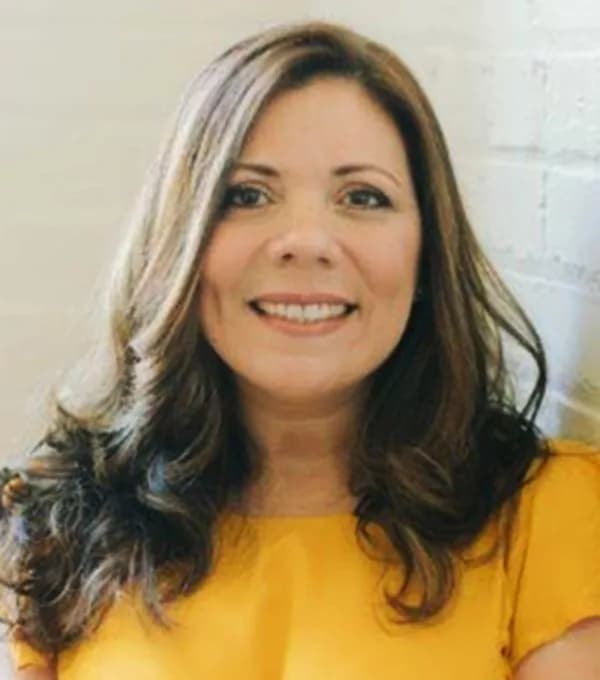 Magbis Núñez Love — LatinaCon oradora