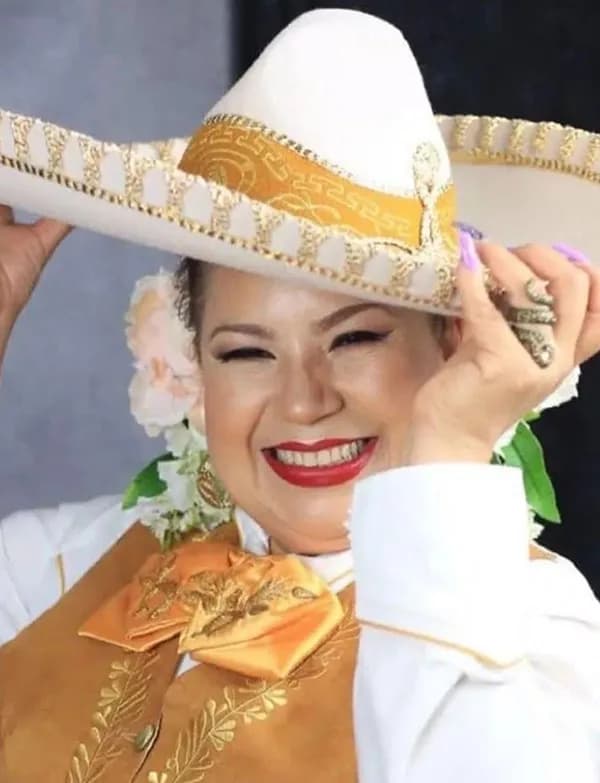 María Elena Valdez — LatinaCon speaker