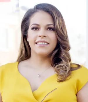 Jamilah Espinosa — LatinaCon oradora