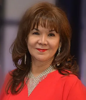 Hilda Gurdián - CEO de La Noticia y autora del libro Descubre tu camino al éxito